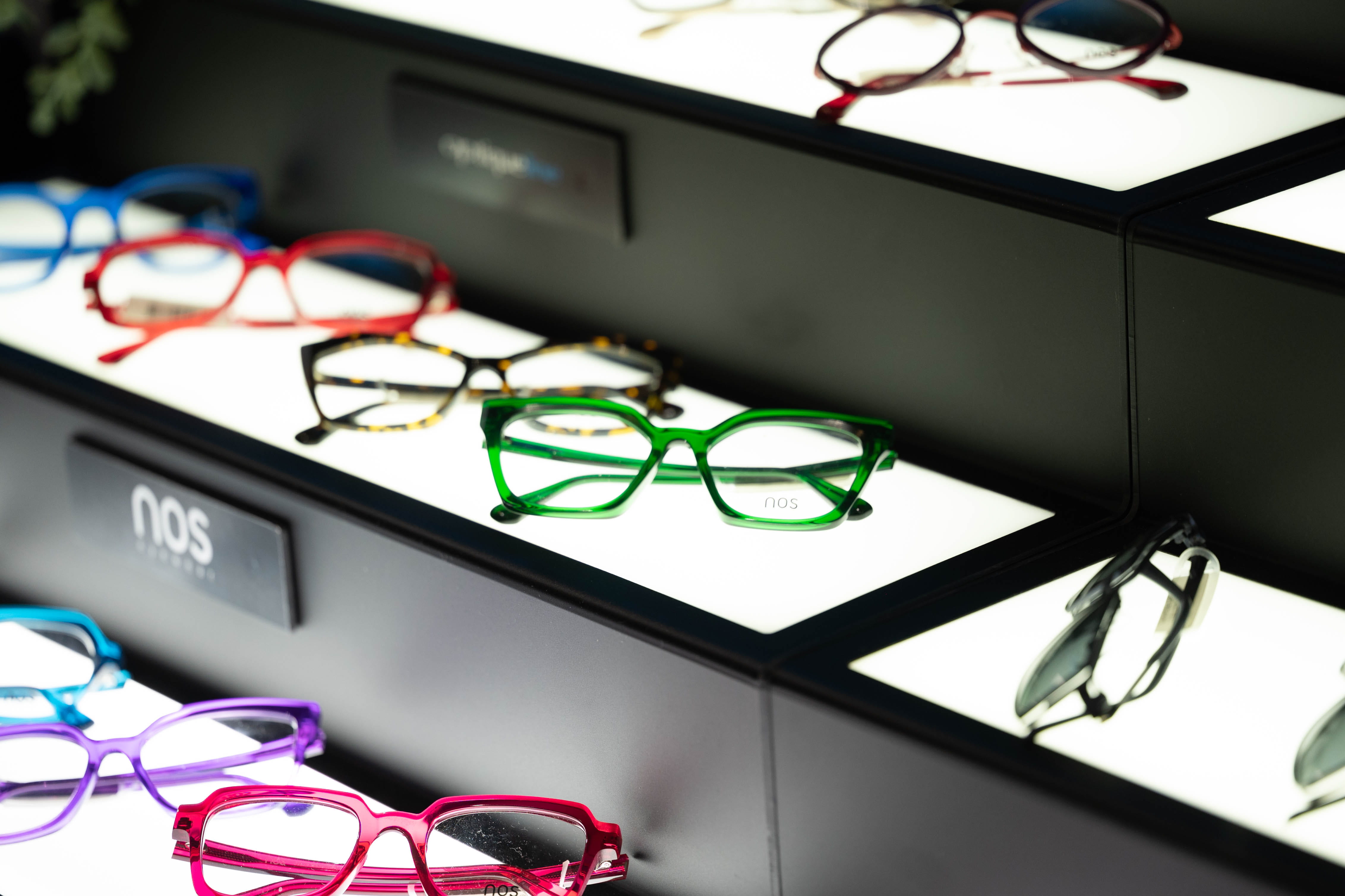 Ken Spain's Optical Dispenser Australia photograph
