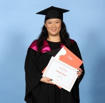 Sue Chen received the 'Be Good' Award at the 2021 Design Graduation