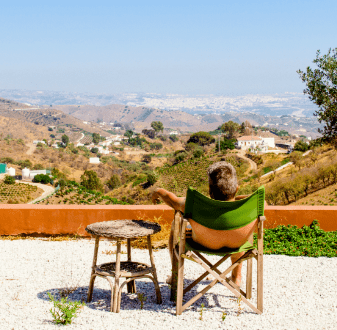 benefits of a degree in Travel & Tourism