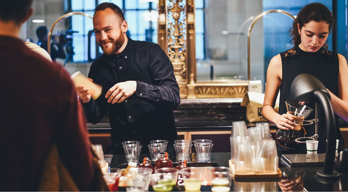 5 reasons why customer service is important in hospitality | Torrens ...