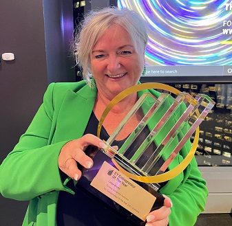 Linda Brown wins EY Entrepreneur of the Year award