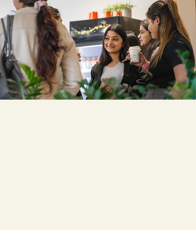 Term 4 Scholarship | Torrens University