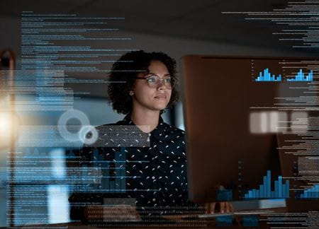 Diploma of Business Information Systems | Torrens University | Girl in front of screen