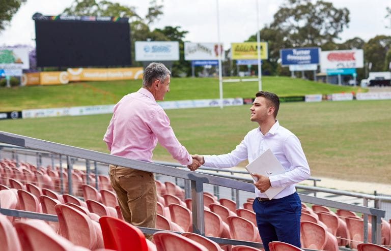 diploma of business sport management header image