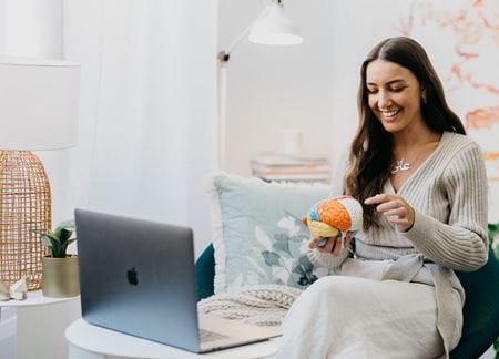 Bachelor of Psychological Science Hero Women looking at a brain | Torrens University Australia