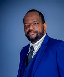 Aaron Bere headshot