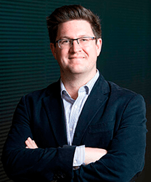 Matthew Mundy headshot