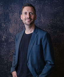 Evan Sapach headshot