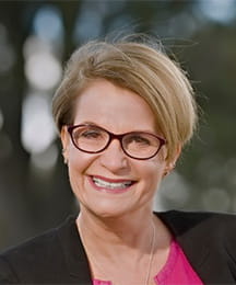 Liza Oates