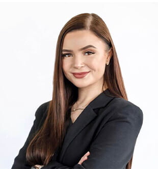 Elise Hofman Bachelor of Business International Hotel and Resort Management headshot