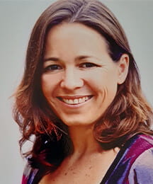 Deb Levey Health course headshot