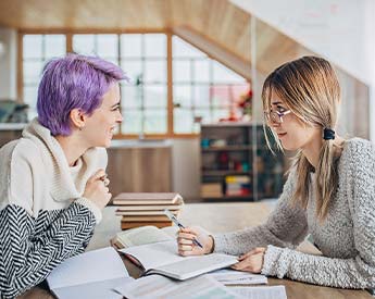 Torrens University Australia | Friends Studying